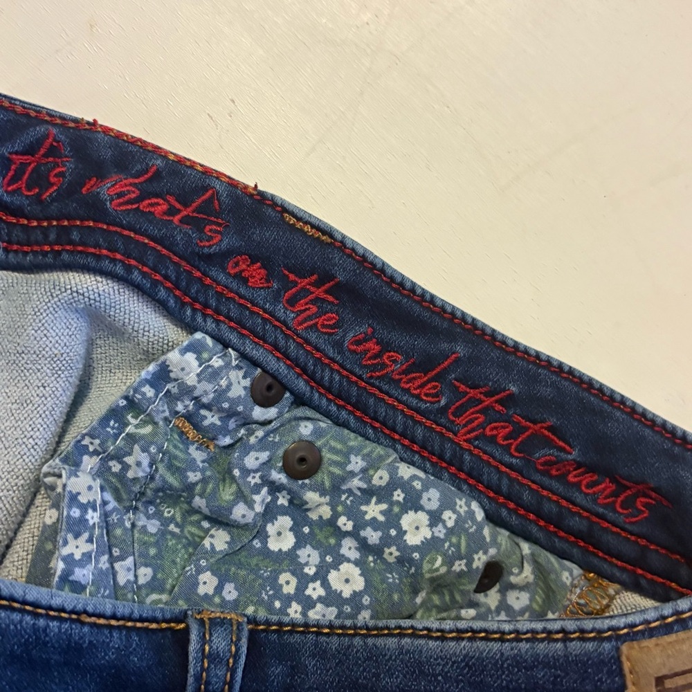 💙EV1 Maddy Straight Leg Jeans - Picture 10 of 10